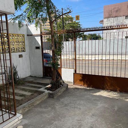 فيلا Casa Compacta No Prive Coqueiral Com Garagem ريسيفي المظهر الخارجي الصورة